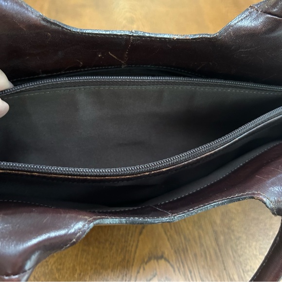 Kenneth Cole Leather caramel colored purse tote, trimmed in brown leather, Vntg. - Picture 6 of 8